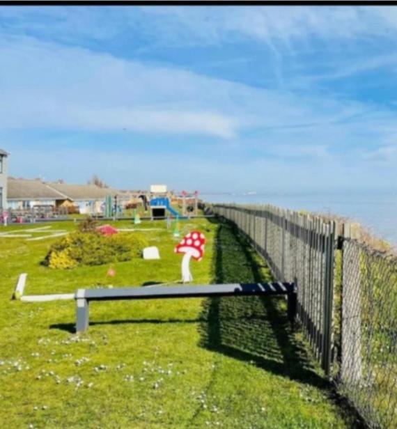 Clifftop Villa 47 Corton  Екстер'єр фото